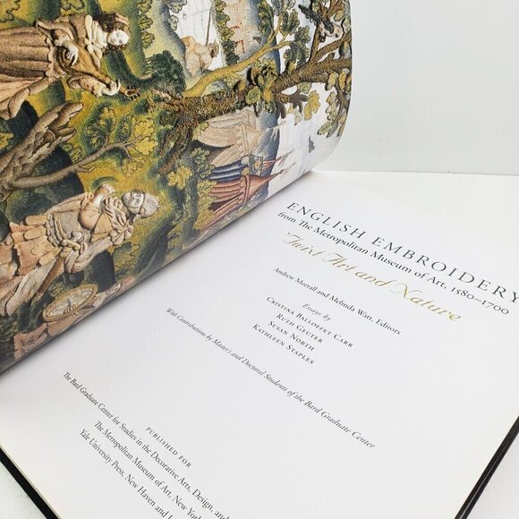 English Embroidery MoMA Metropolitan Museum Art Book (Twixt Art & Nature) 2008 - Picture 11 of 14